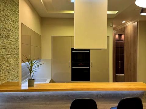 квартира по адресу Андрея Верхогляда ул. (Михайла Драгомирова), 9