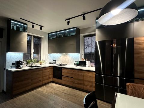 будинок за адресою Українська вул.