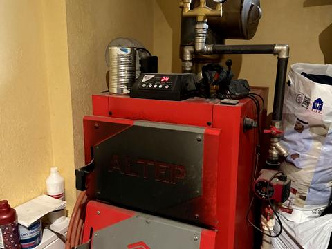 будинок за адресою Українська вул.