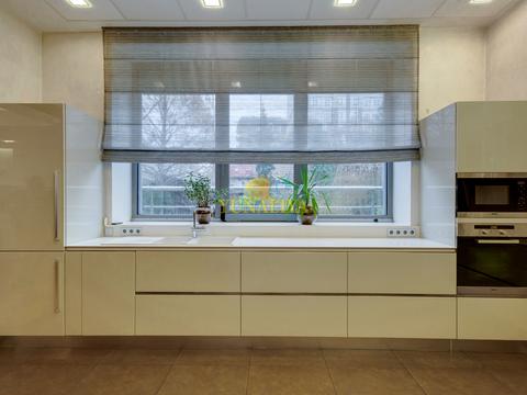 дом по адресу Снежнянский пер.