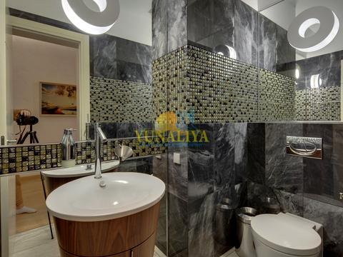 дом по адресу Снежнянский пер.