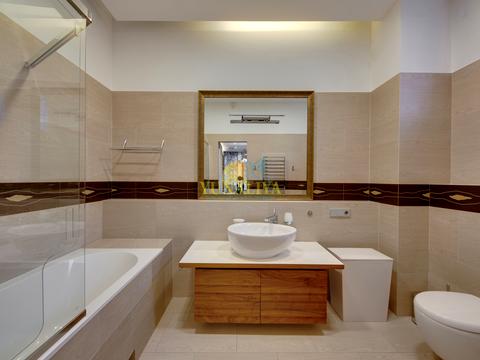 дом по адресу Снежнянский пер.