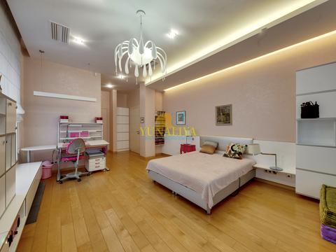 дом по адресу Снежнянский пер.