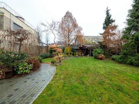 дом по адресу Снежнянский пер.