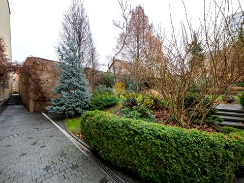 дом по адресу Снежнянский пер.