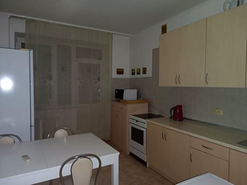 квартира за адресою Миколи Бажана просп., 14