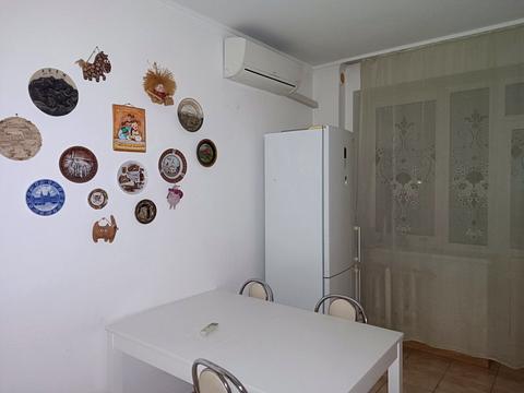 квартира за адресою Миколи Бажана просп., 14