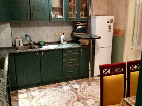 кімната за адресою Академіка Єфремова вул. (Командарма Уборевича), 25