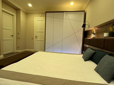 квартира по адресу Андрея Верхогляда ул. (Михайла Драгомирова), 9