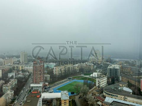 комерційна за адресою Кловський узвіз (Кловський), 7a