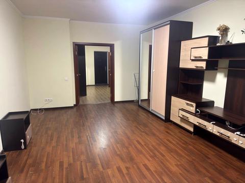 квартира за адресою Валерія Лобановського просп. (Червонозоряний), 4-Г