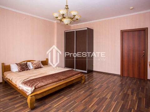 квартира за адресою Олександра Мишуги вул., 8