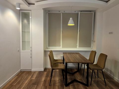 квартира за адресою Академіка Глушкова просп., 9-В