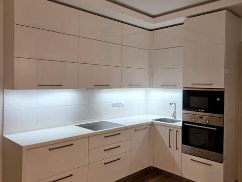 квартира за адресою Академіка Глушкова просп., 9-В