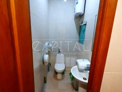 комерційна за адресою Почайнинська вул., 50/49