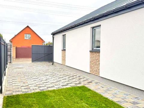 будинок за адресою Центральна