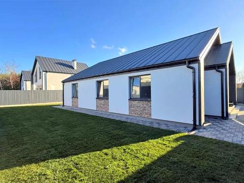 будинок за адресою Центральна