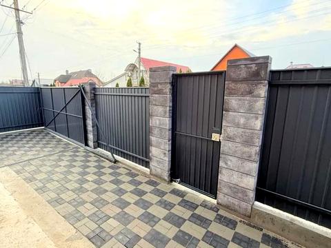 будинок за адресою Центральна