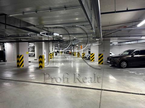 паркомісце за адресою Дніпровська набережна вул., 15-Д