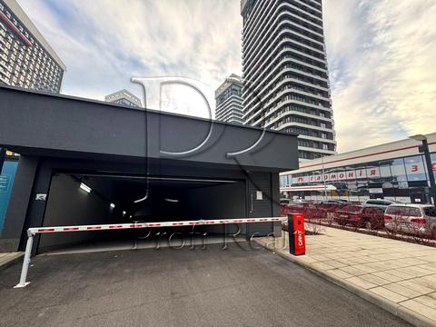 паркомісце за адресою Дніпровська набережна вул., 15-Д