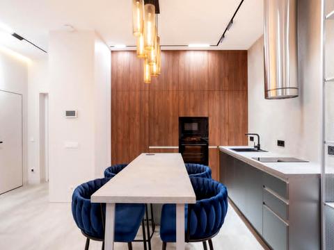 квартира по адресу Гарета Джонса ул. (Сімʼї Хохлових), 12