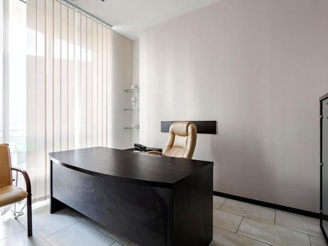 комерційна за адресою Валерія Лобановського просп. (Червонозоряний), 4-Б