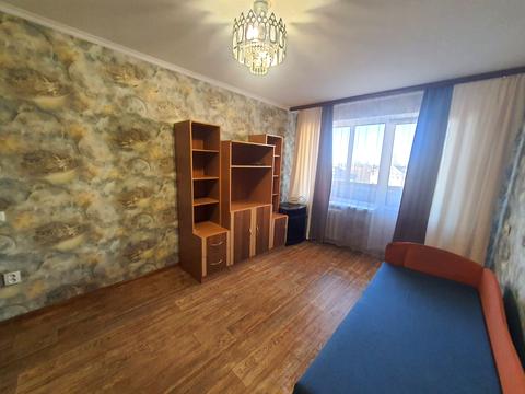 квартира за адресою Зодчих вул., 4