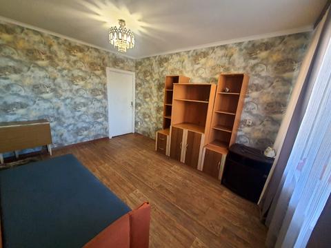 квартира за адресою Зодчих вул., 4