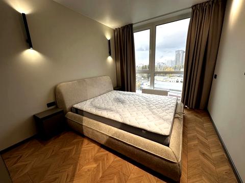 квартира за адресою Причальна вул., 14