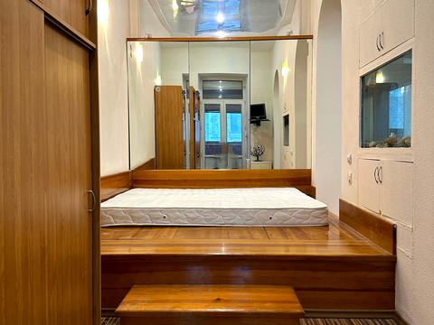 квартира по адресу Десятинная ул., 13