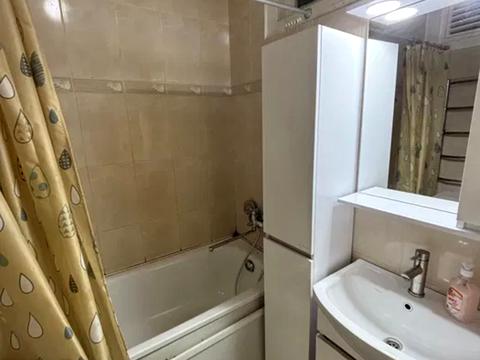 квартира за адресою Героїв Оборони вул., 3