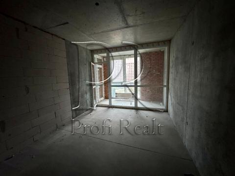 квартира за адресою Київ, Причальна вул., 8