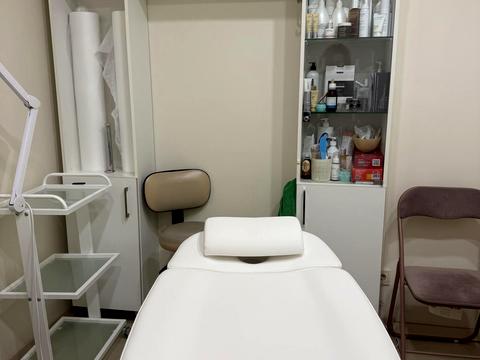 комерційна за адресою Мокра вул. (Кудряшова), 5