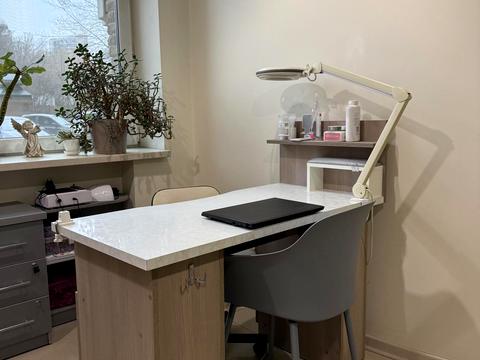 комерційна за адресою Мокра вул. (Кудряшова), 5