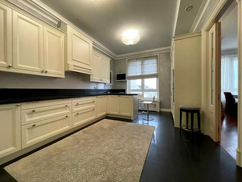 квартира за адресою Інститутська вул., 18-А