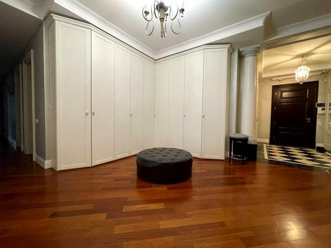 квартира за адресою Інститутська вул., 18-А