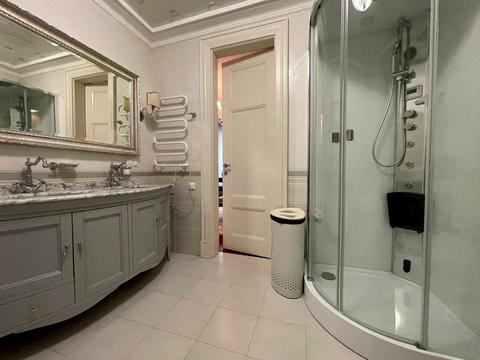 квартира за адресою Інститутська вул., 18-А