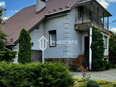 будинок за адресою Центральна вул.