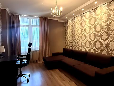 квартира за адресою Анни Ахматової вул., 34