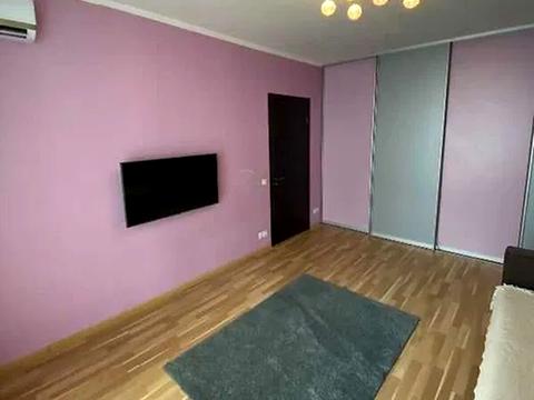 квартира по адресу Героев Днепра ул., 13