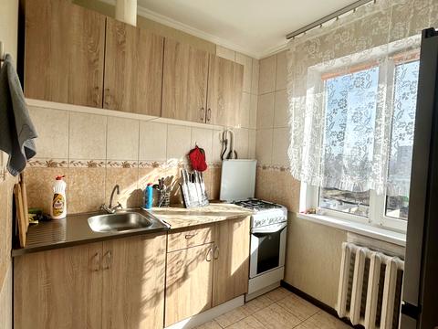 кімната за адресою Романа Шухевича просп. (Генерала Ватутіна), 8г