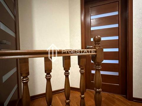 будинок за адресою Шкільна вул.