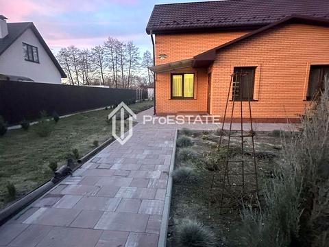 будинок за адресою Шкільна вул.