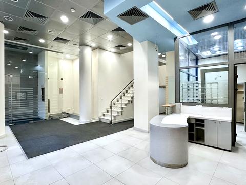 комерційна за адресою Велика Васильківська вул. (Червоноармійська), 132