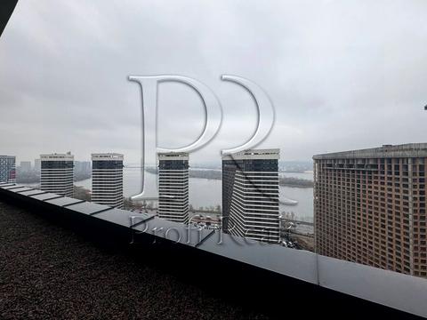 квартира за адресою Причальна вул., 8