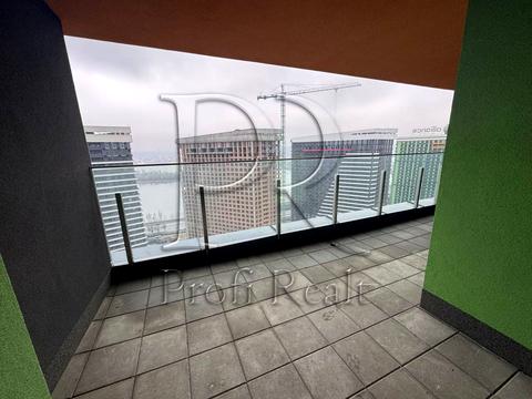 квартира за адресою Причальна вул., 8