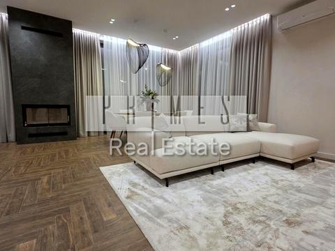 будинок за адресою Квітнева вул.