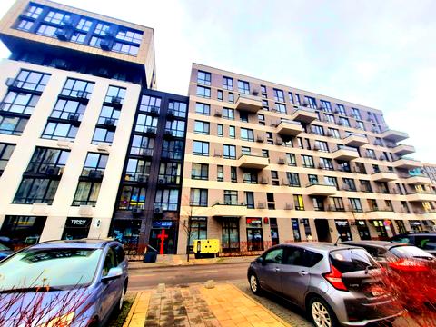 комерційна за адресою Київ, Салютна вул., 2к9