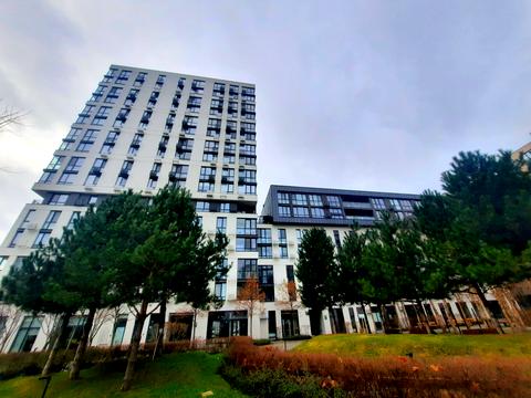 комерційна за адресою Київ, Салютна вул., 2к9