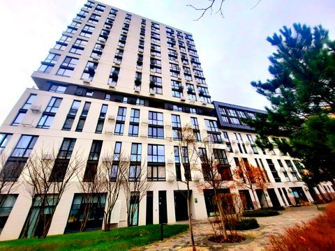 комерційна за адресою Київ, Салютна вул., 2к9